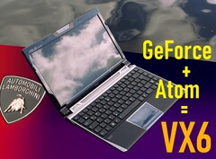 携带方便,速度相对较快,并带有兰博基尼的品牌,所有这些只需599欧元。这确实是一个独一无二的产品(图片来源:Notebookcheck - 编辑)。