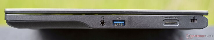 右边：音频插孔、USB-A 3.2 Gen1（5 GBit/s）、microSD读卡器、Kensington锁