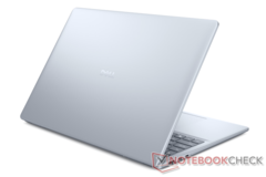 戴尔 16 Plus 的官方起价为 1150 美元，但你必须点击多个按钮才能看到这一价格（图片来源：戴尔）