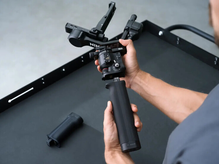 (图片来源：大疆创新）