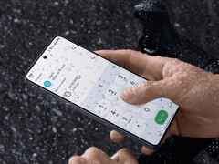 OnePlus 13R 支持 AquaTouch 2.0 以及其他高端功能。(图片来源:OnePlus)