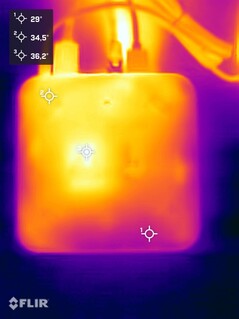 Geekom A7 Max 压力测试（底部）