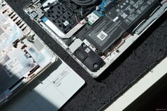 拆解 HP 255 G10