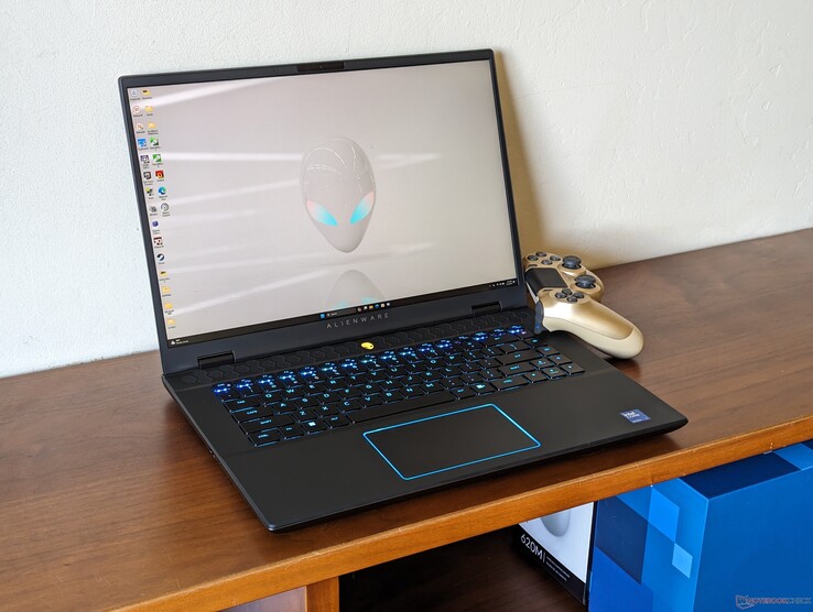 戴尔 Alienware m16 R2 戴尔 Alienware m16 R2