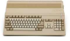 A500 Mini 将以原来的尺寸推出后续版本。(图片来源：Retro Games Ltd.）