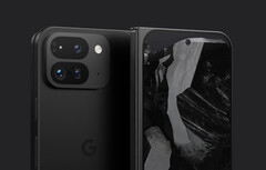 与当前机型相比，Pixel Fold 2 的硬件和设计可能会有许多变化。(图片来源：@OnLeaks & SmartPrix）