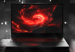 酷睿系列的全新 16 英寸外形（图片来源：XMG）