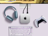 Apple 为配备索尼 DualSense 控制器的全新 Mac mini 做广告。(图片来源： )Apple