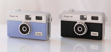 Kenko Toy Camera Pieni M 有灰蓝色和黑色两种款式。(来源：Kenko Tokina）