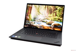 在审查中。联想ThinkPad X1 Extreme第四代产品