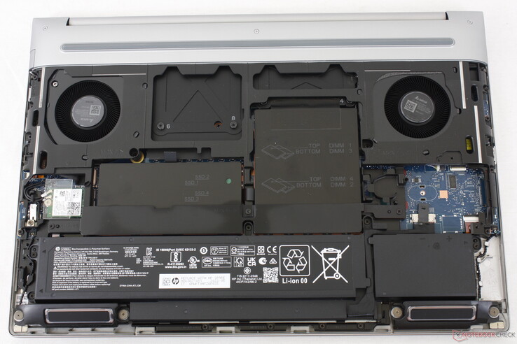 ZBook Fury 16 G9 对比（带金属板）