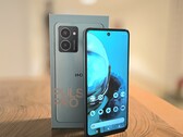HMD Pulse Pro 智能手机评测--经济实惠、可修复且极具特色？