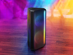 三星Sound Tower MX-ST45B是一款便携式防水蓝牙扬声器。(图片来源: 三星)