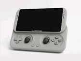 传闻中的 Anbernic 游戏掌上电脑看起来像是经典 Xperia Play 的翻版。(图片来源：百度）