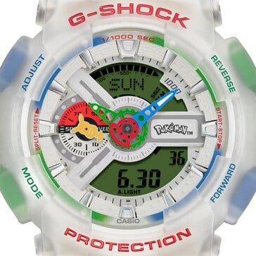 这款宝可梦主题G-Shock GA-110表盘的特写镜头，展示了皮卡丘造型的指针和宝可梦标志。