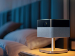 爱普生新推出的便携式 Lifestudio 投影机系列以 Flex EF-72 为首（如图）。(图片来源：爱普生）