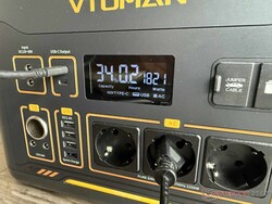 Jump 2200 显示屏可显示所有基本信息。