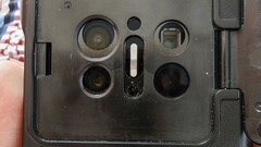 据称Mate X3展示了它的面貌。(来源:旺仔知道一切通过微博)