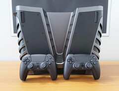 据传,PS5 Pro 的开发套件与前代产品相似,如图所示,但最终的游戏机预计不会与其开发套件相似。(图片来源:eBay)