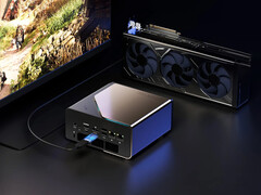 EVO-T1 目前的起价为 999.99 美元。图:带有迷你 PC 的 OCuLink 设置。(图片来源:GMK - 已编辑)