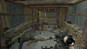 图为：《Squad》的游戏画面截图。
