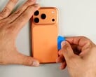 据称,苹果iPhone Ultra配备了两块电池。