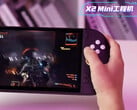 X2 Mini 是 OneXPlayer 迄今为止推出的第二款 AMD Strix Halo 手持设备。