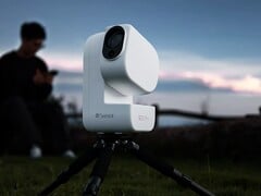Seestar S50 Pro 旨在通过智能手机应用程序和人工智能，让天文摄影变得更加简单。
