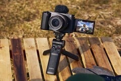 索尼的ZV-E1是一款优质、紧凑的全画幅相机，主要针对在线视频创作者或希望获得不妥协性能的混合拍摄者。(图片来源：索尼)