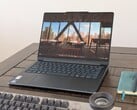 Lenovo Yoga 9 2-in-1 14 G11 舍弃 4K,转而采用 120 Hz 屏幕,并将性能稍快的旧款处理器换成能效稍高的新款处理器